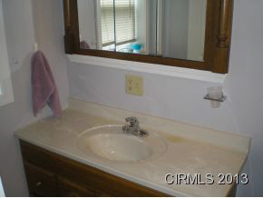 1927 Windsor Dr, Kokomo, IN 46901 photo 9