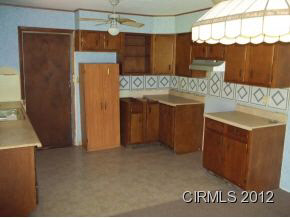 1765 W 16th St, Marion, IN 46953 photo 6