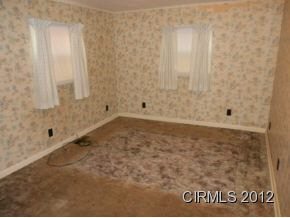 1607 W 11th St, Marion, IN 46953 photo 9