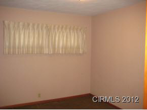 1007 E 35th St, Marion, IN 46952 photo 13