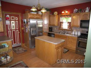 310 N Meridian St, Greentown, IN 46936 photo 2