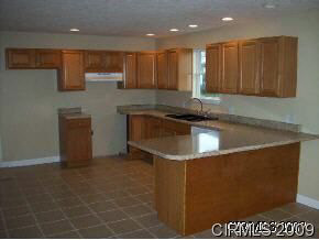 128 Johnson St, Windfall, IN 46076 photo 3