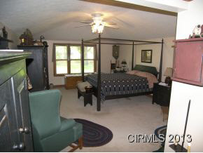 601 Hillsdale Dr, Kokomo, IN 46901 photo 4