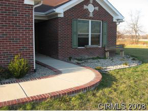 6828 N 500 E, Windfall, IN 46076 photo 8