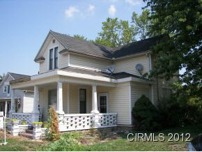 407 N Chicago St, Royal Center, IN 46978 photo 1