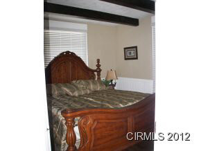 407 N Chicago St, Royal Center, IN 46978 photo 10