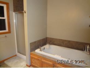 484 E Swango Rd, Wabash, IN 46992 photo 12