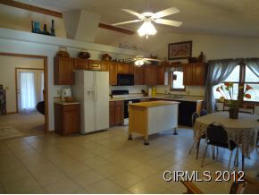 2559 S Old St Rd 15, Wabash, IN 46992 photo 9