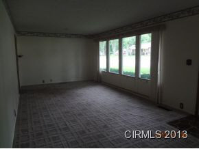 24 Broadmoor Dr, Wabash, IN 46992 photo 3