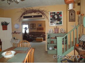 340 S Arnold St, Roann, IN 46974 photo 8