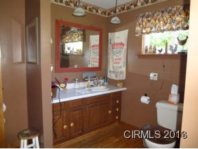 340 S Arnold St, Roann, IN 46974 photo 20