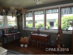 340 S Arnold St, Roann, IN 46974 photo 12