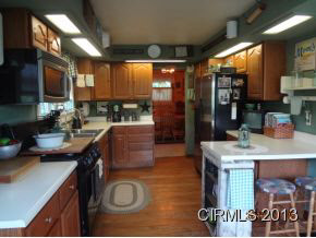 340 S Arnold St, Roann, IN 46974 photo 9