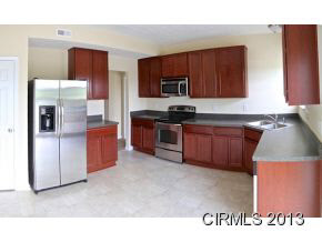 4105 Joshua Dr, Marion, IN 46953 photo 3