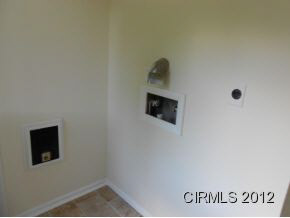 304 N Vickery Ln, Marion, IN 46952 photo 10