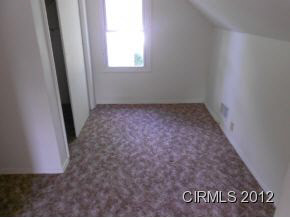 523 E Christy St, Marion, IN 46952 photo 4