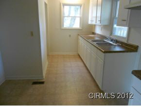 523 E Christy St, Marion, IN 46952 photo 5