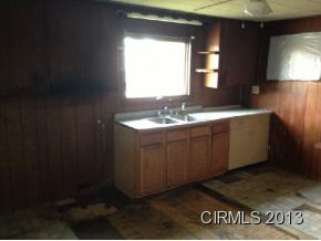 1716 W Euclid Ave, Marion, IN 46952 photo 4