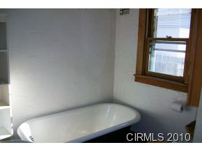 742 S Union St, Kokomo, IN 46901 photo 4