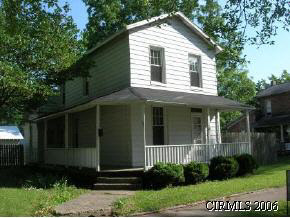 33 E Franklin, Peru, IN 46970 photo 1