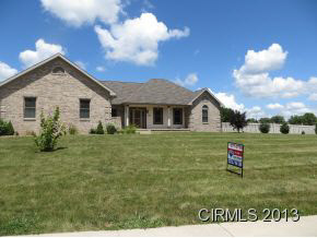 4022 Pebble Ln, Russiaville, IN 46979 photo 1