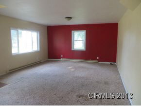107 W Taylor St, Swayzee, IN 46986 photo 6