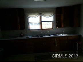 9891 S 600 W, Fairmount, IN 46928 photo 3