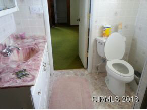 9891 S 600 W, Fairmount, IN 46928 photo 4