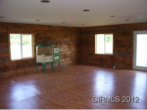 2196 W 50th St, Marion, IN 46953 photo 3
