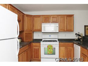 119 W Urban St, Upland, IN 46989 photo 7
