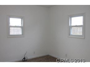 119 W Urban St, Upland, IN 46989 photo 8