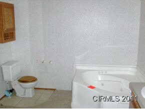 910 Bobtail Dr, Peru, IN 46970 photo 12