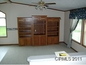 910 Bobtail Dr, Peru, IN 46970 photo 4