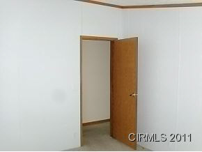 910 Bobtail Dr, Peru, IN 46970 photo 14