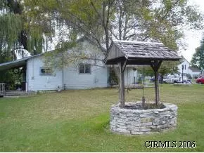 125 E 9th St, Warren, IN 46792 photo 1