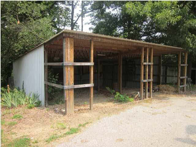 6378 N Blackburn Rd, Petersburg, IN 47567 photo 3