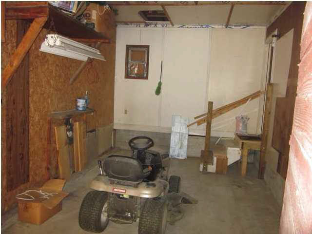 6378 N Blackburn Rd, Petersburg, IN 47567 photo 16
