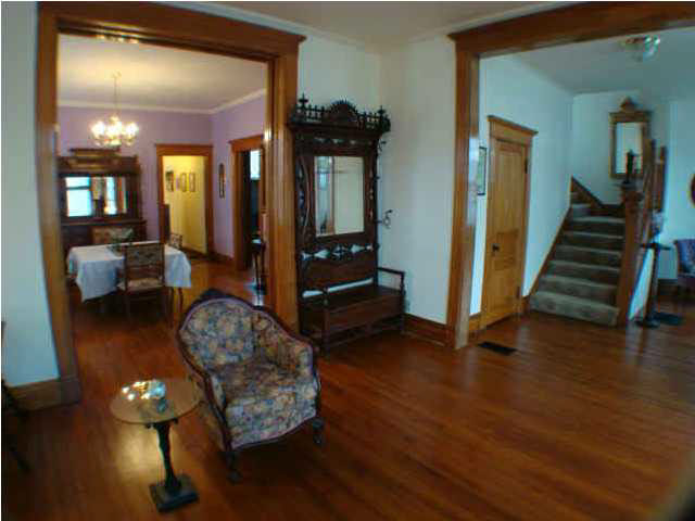 207 State St, Newburgh, IN 47630 photo 6