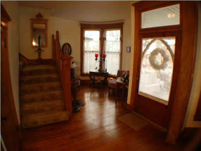 207 State St, Newburgh, IN 47630 photo 4