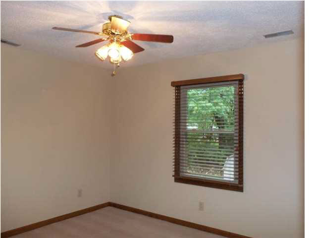 715 N Vine St, Boonville, IN 47601 photo 25