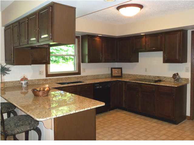 715 N Vine St, Boonville, IN 47601 photo 6