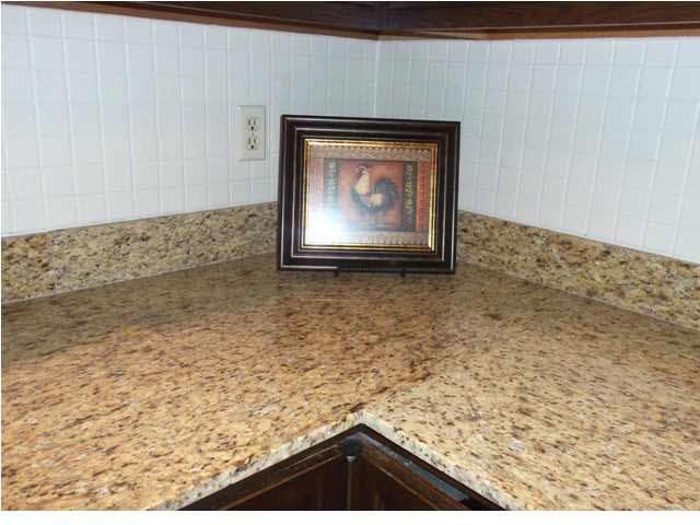 715 N Vine St, Boonville, IN 47601 photo 5