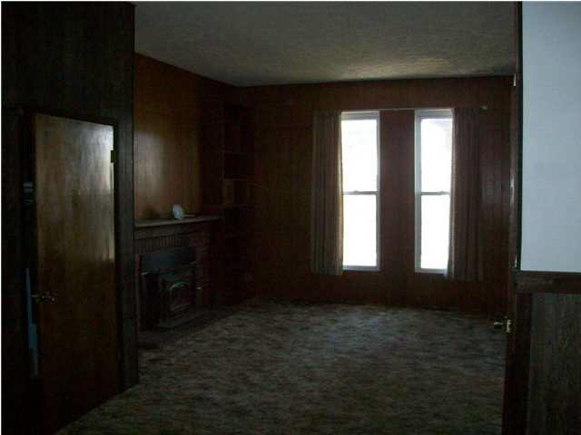214 Cedar Hts, Huntingburg, IN 47542 photo 5