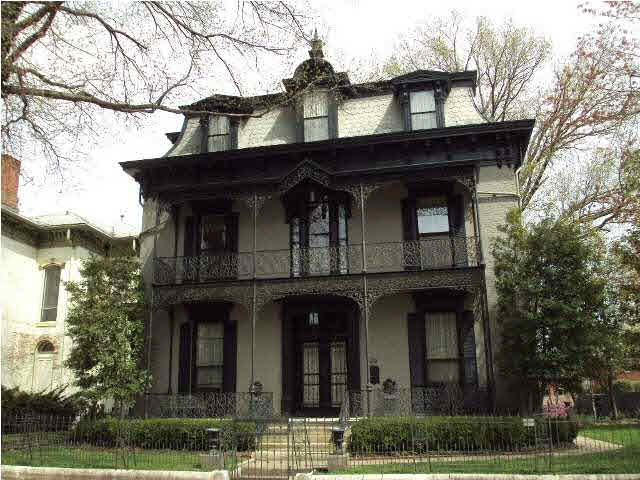 706 SE First St, Evansville, IN 47713 photo 1