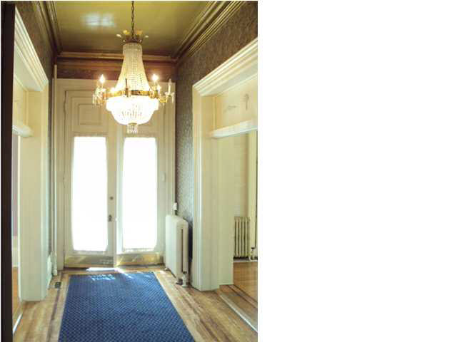 706 SE First St, Evansville, IN 47713 photo 3