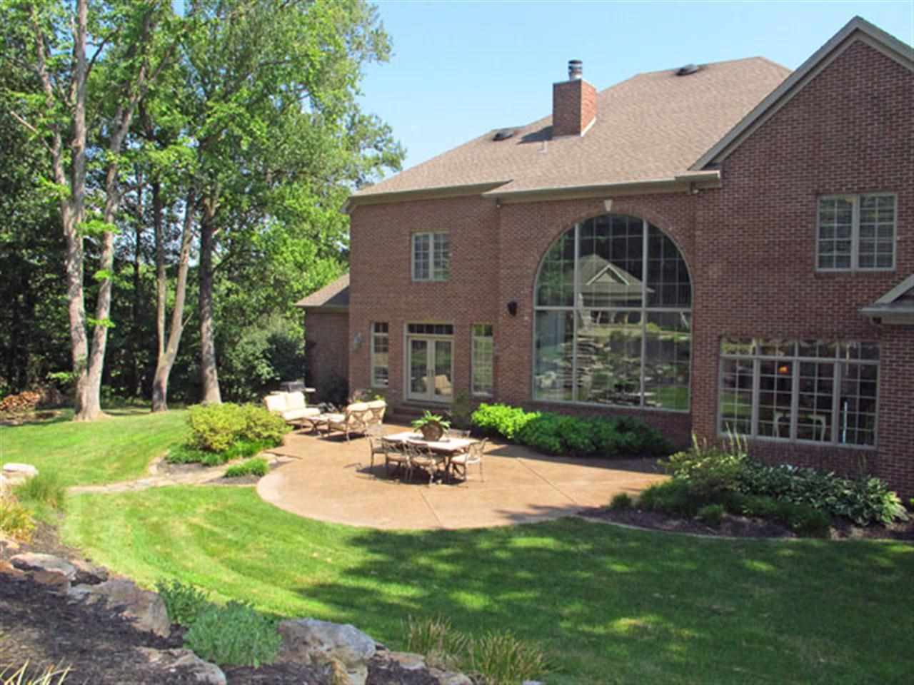 4888 Lost Lake Ct, Boonville, IN 47601 photo 2