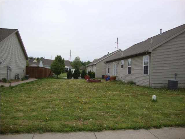 4323 Mayflower Dr, Evansville, IN 47711 photo 3