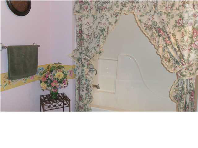 533 W Graham Ln, Washington, IN 47501 photo 10