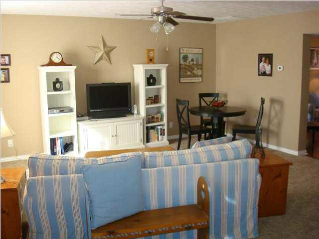 12730 Mattison Ct, Evansville, IN 47725 photo 4