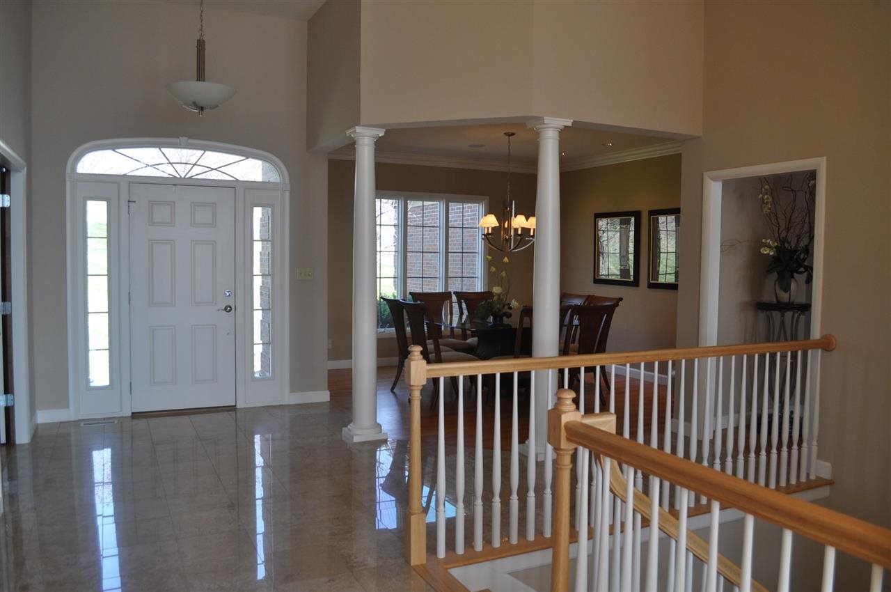 73 W Blue Spruce Dr, Santa Claus, IN 47579 photo 2